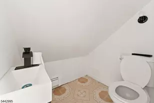 334 Pine St, Elizabeth, NJ 07206 - Photo 18