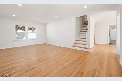 623 Livingston Rd, Elizabeth, NJ 07208 - Photo 6