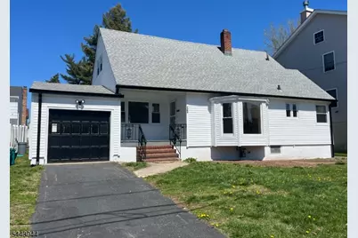 623 Livingston Rd, Elizabeth, NJ 07208 - Photo 1