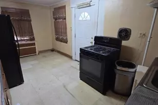 254 Glenwood Ave, East Orange, NJ 07017 - Photo 2