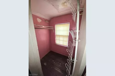 254 Glenwood Ave, East Orange, NJ 07017 - Photo 12