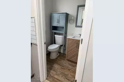 15 Harrison Pl, Clifton, NJ 07011 - Photo 8