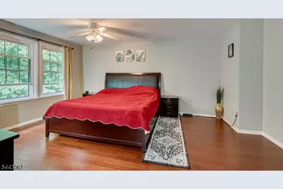4506 Stonehedge Rd, Edison Twp., NJ 08820 - Photo 30