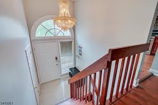 4506 Stonehedge Rd, Edison Twp., NJ 08820 - Photo 12