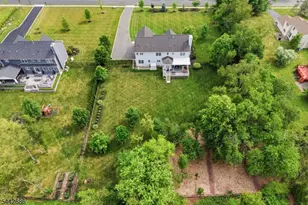 284 Shelburne Pl, Hillsborough Township, NJ 08844 - Photo 46