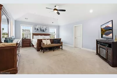 284 Shelburne Pl, Hillsborough Township, NJ 08844 - Photo 24