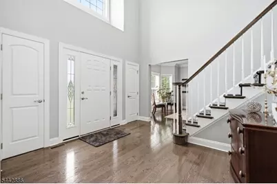 284 Shelburne Pl, Hillsborough Township, NJ 08844 - Photo 4