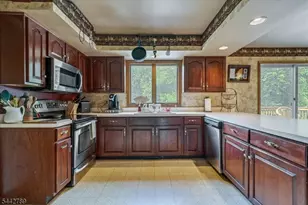 183 School House Rd, Jefferson Township, NJ 07438 - Photo 14