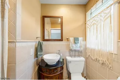 4 Northbrae Dr, Rockaway Township, NJ 07005 - Photo 34