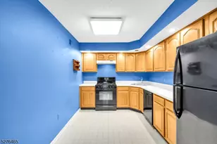 709 Dunn Cir, Bridgewater, NJ 08807 - Photo 10