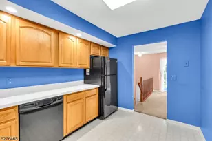 709 Dunn Cir, Bridgewater, NJ 08807 - Photo 12