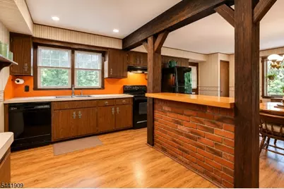 821 Miller Ln, Bridgewater, NJ 08836 - Photo 14