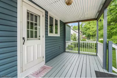 21 McGuire St, Woodbridge Township, NJ 08840 - Photo 30