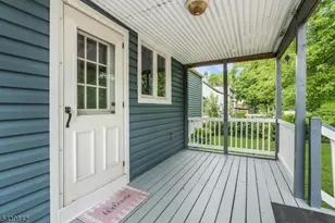 21 McGuire St, Woodbridge Township, NJ 08840 - Photo 30