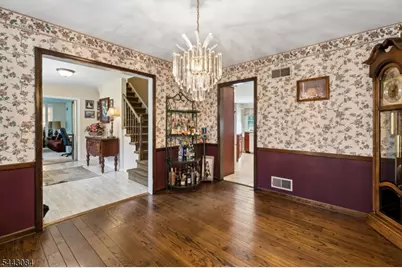 39 Robin Hood Way, Wayne, NJ 07470 - Photo 10