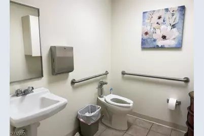 107 W Main St 1stfloor, Clinton, NJ 08809 - Photo 8