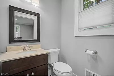 8 Phyllis Pl, Randolph Township, NJ 07869 - Photo 14