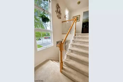 6 Peachtree Ln, Hardyston Township, NJ 07419 - Photo 4