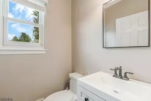 1 Pegasus Ct, Raritan Township, NJ 08551 - Photo 30