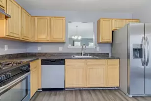 57 Victoria Dr, Franklin Township, NJ 08873 - Photo 14