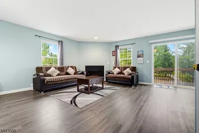 57 Victoria Dr, Franklin Township, NJ 08873 - Photo 8