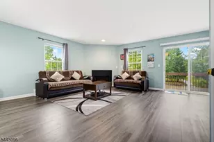 57 Victoria Dr, Franklin Township, NJ 08873 - Photo 8