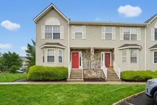 57 Victoria Dr, Franklin Township, NJ 08873 - Photo 2
