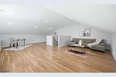 77 Chestnut St #B, Lodi, NJ 07644 - Photo 38