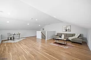 77 Chestnut St, Lodi, NJ 07644 - Photo 38