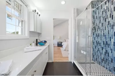 77 Chestnut St #B, Lodi, NJ 07644 - Photo 26