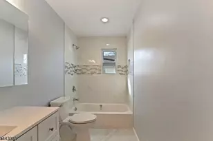 1405 Sloane Blvd, Plainfield, NJ 07060 - Photo 14