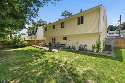 194 Elmwood Dr, Parsippany, NJ 07054 - Photo 22