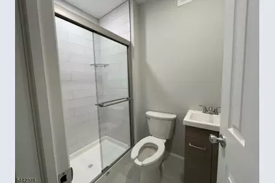 407 Brooks Blvd. #a, Manville, NJ 08835 - Photo 6