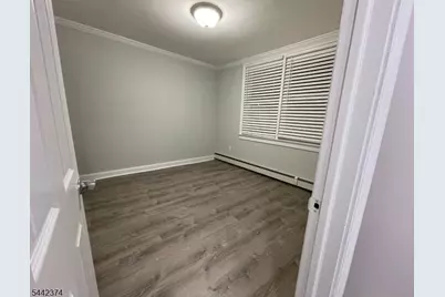 407 Brooks Blvd. #a, Manville, NJ 08835 - Photo 4