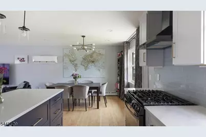 2101 Orchard Ter, Linden, NJ 07036 - Photo 16