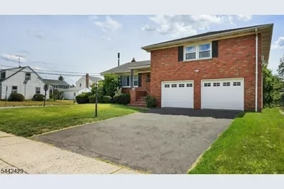 2101 Orchard Ter, Linden, NJ 07036 - Photo 2