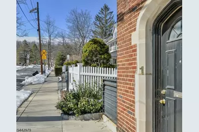 1 Laurel Place, Montclair, NJ 07043 - Photo 16