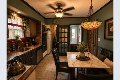 16 Elizabeth Ave, Cranford Township, NJ 07016 - Photo 4