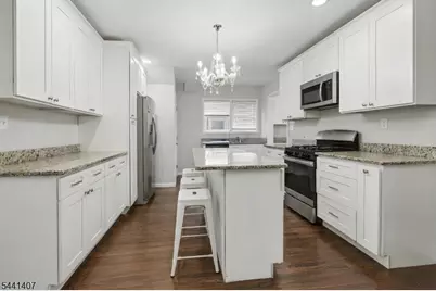 939 Myrtle Ave, Plainfield, NJ 07063 - Photo 16
