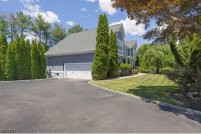 11 Gates Pl, Wayne, NJ 07470 - Photo 4