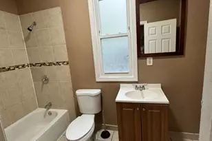 27 Alexander St, Newark, NJ 07106 - Photo 10