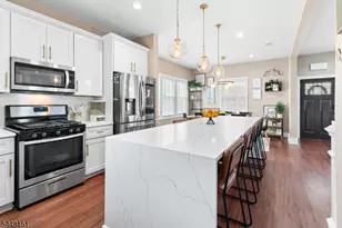 631 Magie Ave, Elizabeth, NJ 07208 - Photo 4