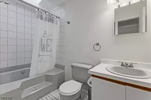 31 Lockley Ct, Wayne, NJ 07470 - Photo 20