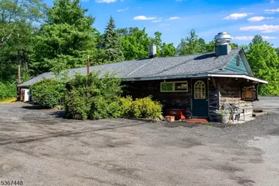 712 Woodport Rd, Sparta Township, NJ 07871 - Photo 4