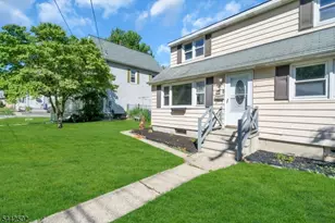68 B Woodside Ave, Newton, NJ 07860 - Photo 4