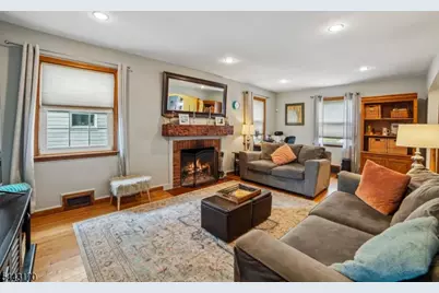 661 Palisade Rd, Union Township, NJ 07083 - Photo 6