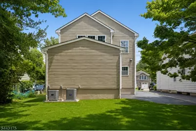 250 Milltown Rd, Springfield, NJ 07081 - Photo 22