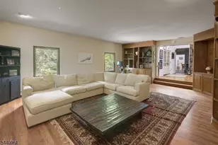 13 Farmersville Rd, Tewksbury Township, NJ 07830 - Photo 12