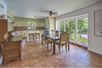 13 Farmersville Rd, Tewksbury Township, NJ 07830 - Photo 8