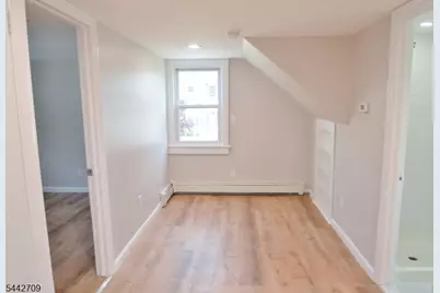 10 Ridgedale Ave, East Hanover Township, NJ 07936 - Photo 8